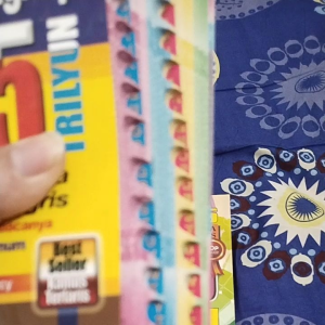 Kamus Inggris-Indonesia