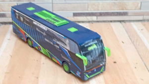 MINIATUR BUS BASURI QQ TRANS VEGAS VIRAL FULL BASURI DAN LAMPU\nMINIATUR BUS BASURI SANJAYA TRANS ALBINO