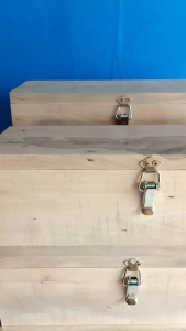 Thùng nuôi ong dú gỗ sao chất lượng cao KT 17*17*40*18cm