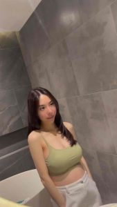 เสื้อสายเดี่ยวครึ่งตัว ฟองน้ำล็อคหน้าอก (ibelly1090)