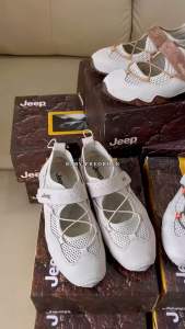 มีพร้อมส่งในไทย JEEP MARY JANE X THE SPIRIT OF ADVENTURE