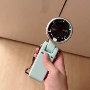 Foldable Fan with 5 Speed Settings Rechargeable Paparan Digital Adjustable Turbo Portable Fan With Light