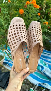 CF199: Dép sục bít mũi có hở lổ đế cao nhựa nử mang nhà loại 1 đế cao