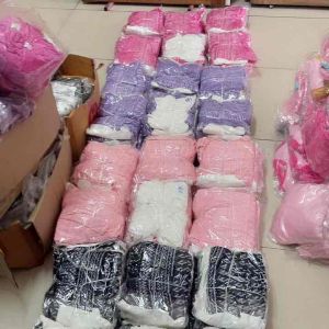 ชุด EBชุดไทยเด็กโต ชุดไทยใส่ไปโรงเรียน ชูด่วนชุดไทยใส่ไปงาน ชูดที่ชูดเสื้อผ้าลูกรักบ้านแม่ทิพย์ ₱ 250