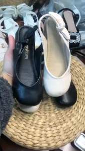 Giày sandan hở gót bít mũi buộc nơ quai sau điệu đà