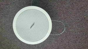 Refurbished Freespace DS 40F ceiling mount loudspeaker