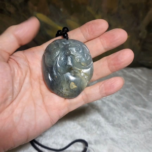 Premium 69 grams Hetian Pebble Nephrite Qinghua hand carved Goldfish & Ruyi jade pendant (with certificate) 优质和田玉籽玉青花(黑白)天然黄沁手工雕刻金鱼如意大吊坠/手把(带证书) 金玉滿堂 年年有余