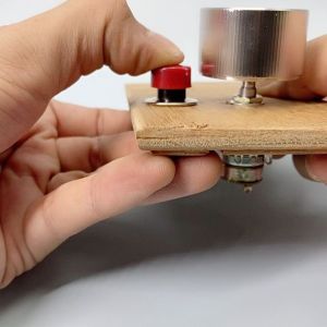 สวิทช์กดติดกดดับ สวิทช์เปิดปิด Push Button Switch Taiwan 250V 3A