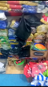 KAIN TIRAI PINTU MOBIL DAN LIS PONI KACA DEPAN 1SET 2JENOS BARANG