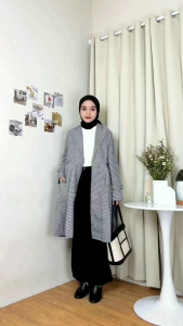 Blazer Cuantik Perempuan Muslimah Xavia Coat Regal