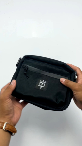 MATERNAL DISASTER - sling bag papin hitam
