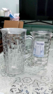 Ca đựng nước hình đan trong suốt nhựa kính hàng Cao cấp việt nam