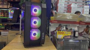 Core i5 8GB RAM 240GB SSD NVIDIA GTX เครื่องจัดส่ง (รีบ:คอมพิวเตอร์)