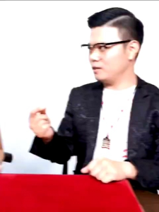 魔术Magic King咽消云散Vanishing Magic Tricks pen Magic Close Up Street Prop Gimmick Accessories Comedy Classic Toy