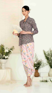 Kebaya Kutu Baru Modern Katun Jepang - Hanum Hitam By Khalisa Batik