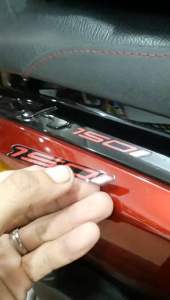 Tem Số 150i đỏ Sh ý 2010 ( Giá 1 tem )