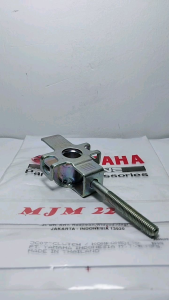 Anting setelan rantai Yamaha R25 Original 1 pcs