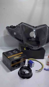 Reflektor lampu h4 lengkap fiting soket H4 REVO ABSOLUTE 110 2009-20013