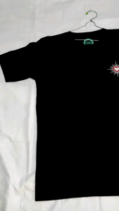 Kaos Bordir Hati Bersinar Belakang Polos Kaos PSHT Simpel