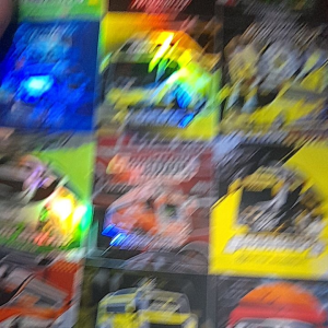 STIKER HOLOGRAM BUS BASURI KOTAK ISI 48 KOTAK/ STIKER BUS BASURI ISI 48 PC