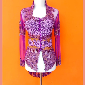 Kebaya cantik