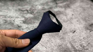 เนคไท สีน้ำเงินเข้ม สีกรมท่า ทหารอากาศ แบบสำเร็จรูป ออโต้ กดปุ่ม เนื้อผ้าหนา  อยู่ทรง ไม่ย้วย