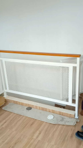 Ralling tangga Metal mess hand raill kayu