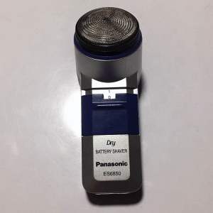 PANASONIC เครื่องโกนหนวดไฟฟ้า รุ่น ES6850 SP ที่โกนหนวด แบบแห้ง ใช้กับถ่านขนาด AA 2ก้อน มือสอง สภาพดี ใช้งานได้ปกติ ราคาพิเศษ Early Bird