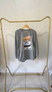 Semitunik Oval Lengan Panjang: Desain Semi Tunik Modern & Pakaian Casual