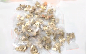 Mainan bola bekel set plus box plastic