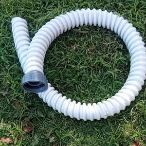 SELANG PEMBUANGAN BAK CUCI PIRING TEBAL ANTI TIKUS & MINYAK PANAS\\n\\n Apa Itu Selang Pembuangan Bak Cuci Piring Tebal?\\n\\nSelang pembuangan bak cuci piring tebal adalah sebuah produk yang dirancang khusus untuk mengoptimalkan pengaliran air dari bak cuci piring ke saluran pembuangan. Dengan diameter drat pemasangan pada saringan afur 1 1/2 inch dan ukuran standar pemasangan pada afur bak cuci piring, selang ini memberikan kenyamanan dan keamanan dalam penggunaannya.\\n\\n Spesifikasi Produk\\n\\nSelang pembuangan bak cuci piring tebal memiliki garansi 10 tahun dan tersedia dalam tiga variasi warna: abu-abu, putih, dan biru. Selang ini terbuat dari bahan berkualitas tinggi yang tahan terhadap air panas maupun minyak panas.\\n\\n Garansi & Pengiriman\\n\\nProduk ini memiliki garansi selama 10 tahun dan pengiriman yang cepat dan efisien.\\n\\n Mengapa Memilih Selang Pembuangan Bak Cuci Piring Tebal?\\n\\nSelang pembuangan bak cuci piring tebal memiliki beberapa keunggulan yang membuatnya menjadi pilihan yang tepat untuk dapur Anda.\\n\\n Keunggulan Selang Tahan Lama untuk Dapur\\n\\nSelang ini dirancang khusus untuk mengoptimalkan pengaliran air dan minyak panas dari bak cuci piring ke saluran pembuangan. Dengan diameter drat pemasangan pada saringan afur 1,5 inci dan ukuran standar pemasangan pada afur bak cuci piring, selang ini memberikan kenyamanan dan keamanan dalam penggunaannya.\\n\\n Selang Tahan Tikus & Minyak Panas\\n\\nSelang ini terbuat dari bahan berkualitas tinggi yang tahan terhadap air panas maupun minyak panas. Selain itu, selang ini juga tahan terhadap gigitan tikus, sehingga aman digunakan di rumah-rumah yang sering dikunjungi oleh hewan tersebut.\\n\\n Cara Menginstal Selang Pembuangan Bak Cuci Piring Tebal\\n\\nInstalasi selang pembuangan bak cuci piring tebal dapat dilakukan dengan mudah. Berikut adalah langkah-langkah yang perlu Anda ikuti.\\n\\n Persiapan Sebelum Instalasi\\n\\nSebelum memulai instalasi, pastikan Anda memiliki alat-alat yang diperlukan seperti kunci ingkot, pemotong pipa, dan lem pipa. Selain itu, pastikan juga Anda telah membaca instruksi penggunaan selang dengan teliti.\\n\\n Proses Instalasi\\n\\n1. Potong selang sesuai dengan ukuran yang diperlukan.\\n2. Pasang selang ke saringan afur bak cuci piring.\\n3. Jika diperlukan, gunakan lem pipa untuk memperkuat koneksi.\\n4. Pastikan selang terpasang dengan baik dan tidak ada kebocoran.\\n\\n Tips Penggunaan & Perawatan Selang Pembuangan Bak Cuci Piring Tebal\\n\\nBerikut adalah beberapa tips penggunaan dan perawatan selang pembuangan bak cuci piring tebal.\\n\\n Tips Penggunaan\\n\\n1. Gunakan selang sesuai dengan instruksi penggunaan yang diberikan.\\n2. Jangan memasukkan benda-benda keras ke dalam selang.\\n3. Jika selang terasa panas, biarkan dingin sebelum digunakan kembali.\\n\\n Tips Perawatan\\n\\n1. Bersihkan selang secara rutin untuk mencegah penyumbatan.\\n2. Jangan memasukkan benda-benda keras ke dalam selang.\\n3. Jika selang terasa panas, biarkan dingin sebelum digunakan kembali.\\n\\n Kesimpulan\\n\\nSelang pembuangan bak cuci piring tebal adalah produk berkualitas tinggi yang dirancang khusus untuk mengoptimalkan pengaliran air dan minyak panas dari bak cuci piring ke saluran pembuangan. Dengan keunggulan selang tahan lama untuk dapur dan tahan terhadap gigitan tikus serta minyak panas, selang ini menjadi pilihan yang tepat untuk dapur Anda. Selain itu, garansi 10 tahun dan pengiriman yang cepat dan efisien juga membuat produk ini menjadi pilihan yang tepat.\n}