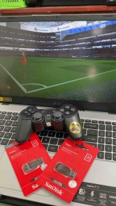 Flashdisk 64 GB Portable isi Game Pc/Laptop PES 2017 Update 2025 Plug&Play