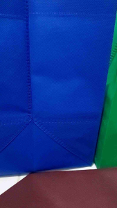 Tas hajatan spunbond isi 12 pcs ukuran 22 x 23 tinggi 28 cm/tas 75 gsm /tas kado/tas hajatan/tas berkat/tas apunbond/tas souvenir