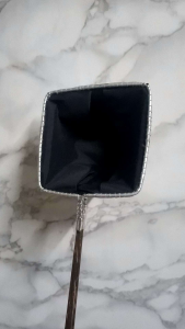 กระชอนตักปลากัดแบบพร้อมน้ำ ขนาดใหญ่3นิ้ว ด้ามไม้ตาลสวยงาม แข็งแรงทนทาน งานแฮนด์เมดทำมือทุกชิ้น