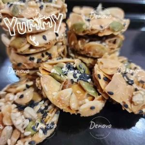 Crunchy Almond & Pumpkin Seeds Florentine