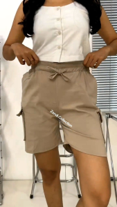 Celana Pendek Cargo Wanita Hotpants Cargo Bengalin Stretch