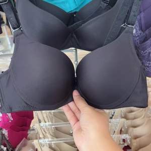 เสื้อในมีโครงฟองบาง