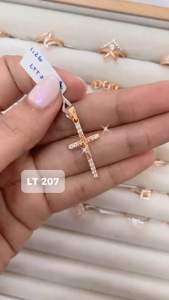 Liontin Salib Emas Tua 16K dan 8K Emas Muda Liontin Salib Tuhan Yesus LT 206 LT 207