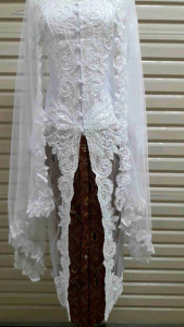 Set Kebaya Akad Nikah: Mantel, Longtorso, Rok & Slendang