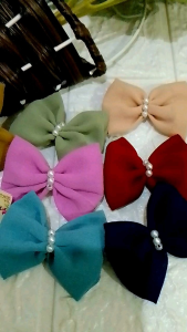 Bros pita/Pin hijab
