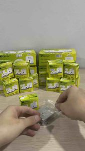 ตัวหนีบกระจก สี่้เหลี่ยมจัตุรัส สแตนเลสแท้ 304 ไม่ต้องเจาะกระจก ตัวยึดกระจก