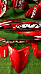 ชุดสี Click 110คาบู ตัวเก่า สีแดงแก้วล้วน พร้อมติดลาย 8ชิ้น ลูกค้าสามารถเลือกสีและลายได้ตามต้องการ ทักแชทได้เลย