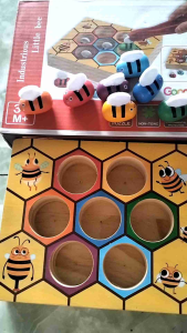 Đồ chơi Montessori Tổ ong bằng gỗ