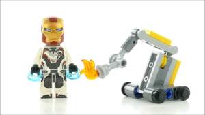LEGO Marvel Avengers Iron Man and Dum-E 30452