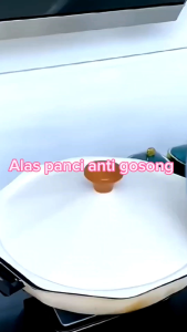 Plat Kompor Anti Gosong Alas Tatakan Panci Konduksi Plate Penghantar Meratakan Panas 24Cm Diffuser Kompor Gas Mencair Makanan Beku Danging Pelindung Bawah Wajan Dan Alat Masak Gratis Ongkir Hitam Multifungsi