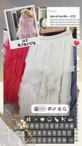 KIMKIM พร้อมส่งด่วนในไทย กระโปรงยาว ผ้ามุ้งเกาหลี ระบายชั้นๆ มีซับ แบบเรียบหรูเอวสม็อก​ยางยืด 26-38 สะโพก46" ยาว36"