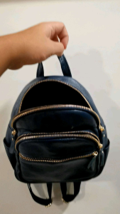 Premium Classic Dark Blue Leather Many Layers / Multi Functions Back Pack For Lady 暗蓝色女子皮制高质量背包 (Storage Bag)  Color: Dark Blue Type: Lady Back Pack