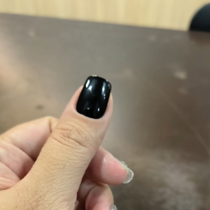 (FREE TOOLKIT) 10 PCS PRESS ON NAILS. HANDMADE NAILS SIZE M