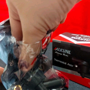 TERMOSTAT THERMOSTAT SENSOR SUHU HONDA VARIO 125 FI VARIO 150 VARIO LED INJEKSI VARIO TOKAIDO