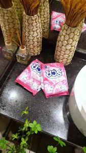 ผงซักฟอก SURE (ชัวร์) 3 in 1 ขาว หอม ไม่เปลืองแรงขยี้ 350 กรัม